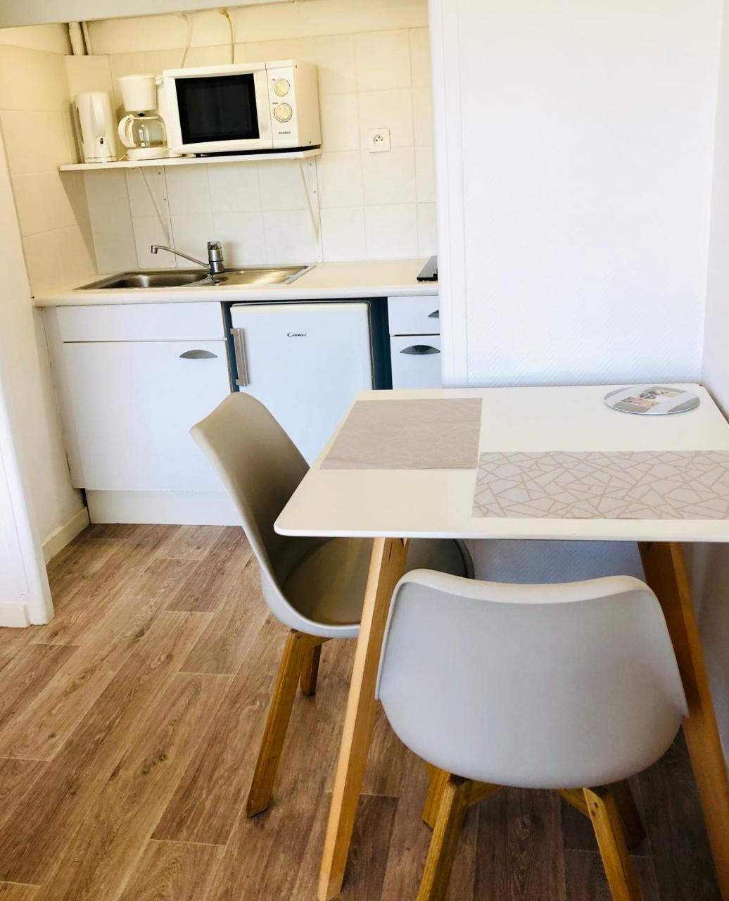 Residence Meublee Studiotel Кан сюр Мер Екстериор снимка