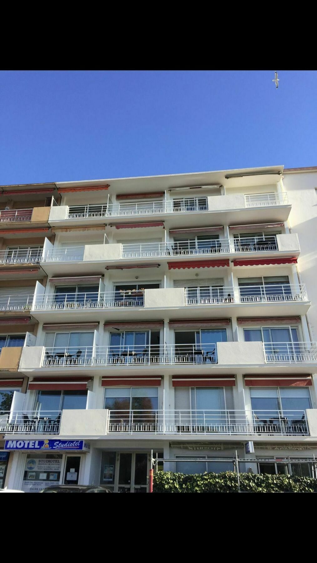 Residence Meublee Studiotel Кан сюр Мер Екстериор снимка